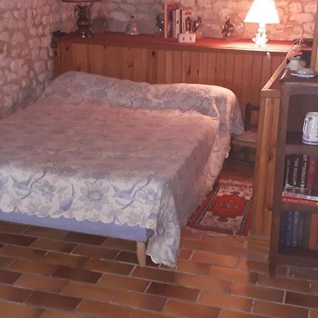 Chambre De Caractere Celles  Luaran gambar
